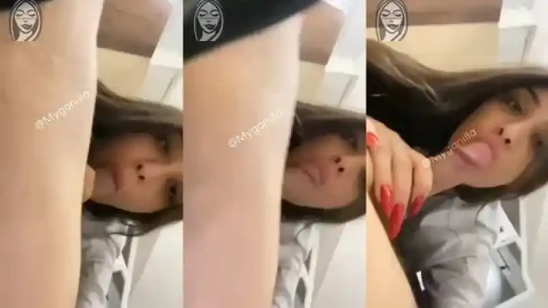 porno türbanlı: Sik yalarken kendini çeken kaltak Reddit türk ifşa 