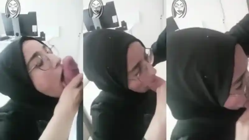 Yarrağın tamamını alınca öğüren türbanlı kaltak Türbanlı porn - Sansürsüz türbanlı kadınlar