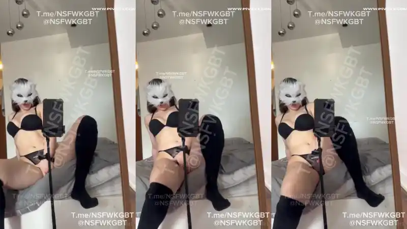 Sudefit kısa bi pussy parmaklama - Türkçe Altyazılı türbanlı pornolar