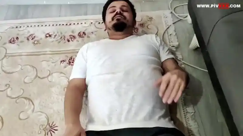 Acimasiz bi̇r krali̇çe - Bedava porno türbanlı türk