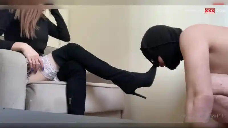 türk türbanlı pornoları: Foot worship ve deep feet 