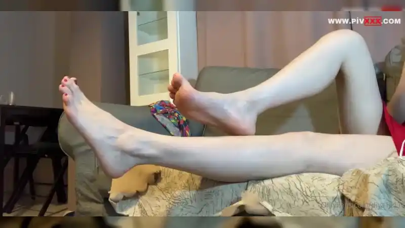 türbanlı nude: Kırmızılı diya 