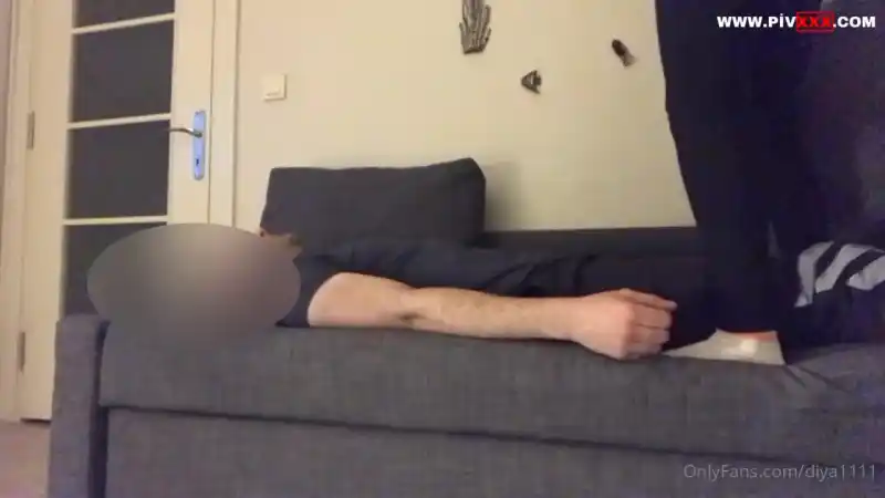 Trample yaparak fena ezdim bu köleyi - türbanlı pornosu (Türkçe Altyazılı)