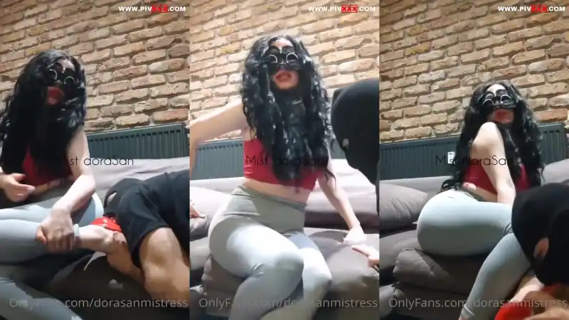 türbanlı türk pornoları: Kırmızı topuklularıma sakso çektirdim 