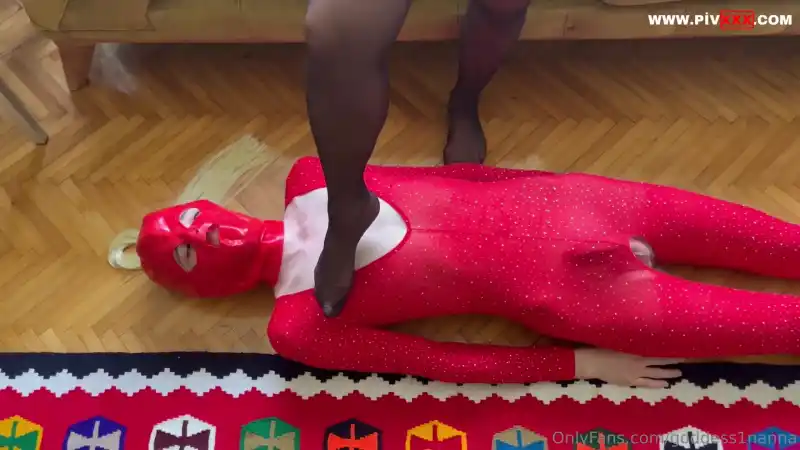 porno türbanlı türk: Aşağılayarak ezdim 