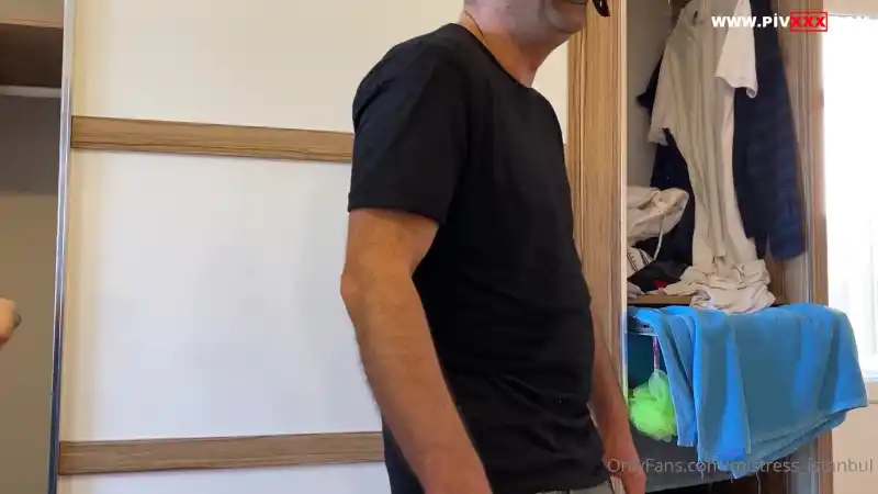 Yumruklarım karşısında yere yığılmayan birini görsem şaşardım zaten - Full İzle porno türk türbanlı
