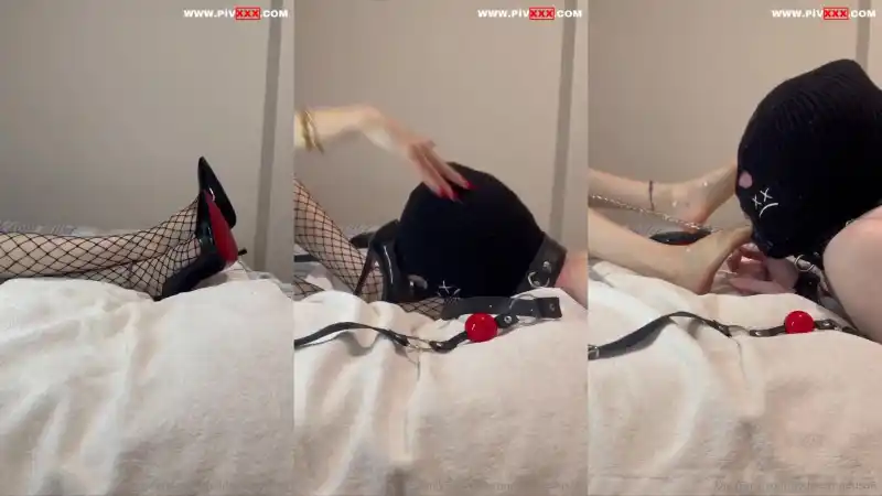 Long deep feet and gagging - Full İzle türbanlı