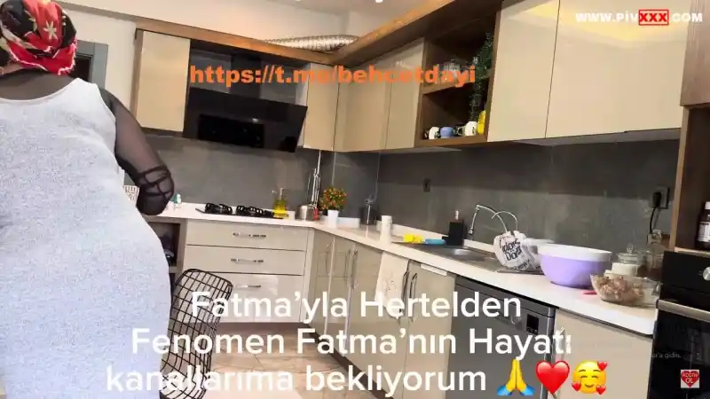 Fatma i̇le her telden 67 - Türkçe Altyazılı türbanlı seks
