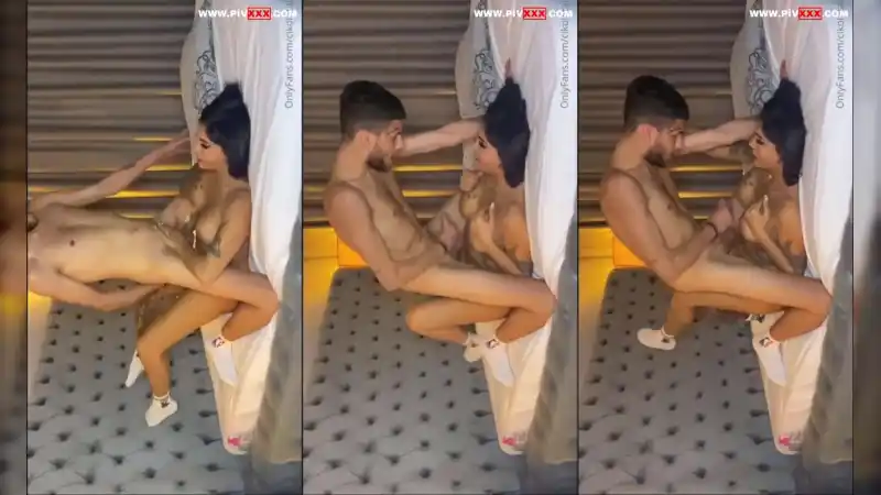 türbanlı seks: Çikolata nesrin sikiş videosu 