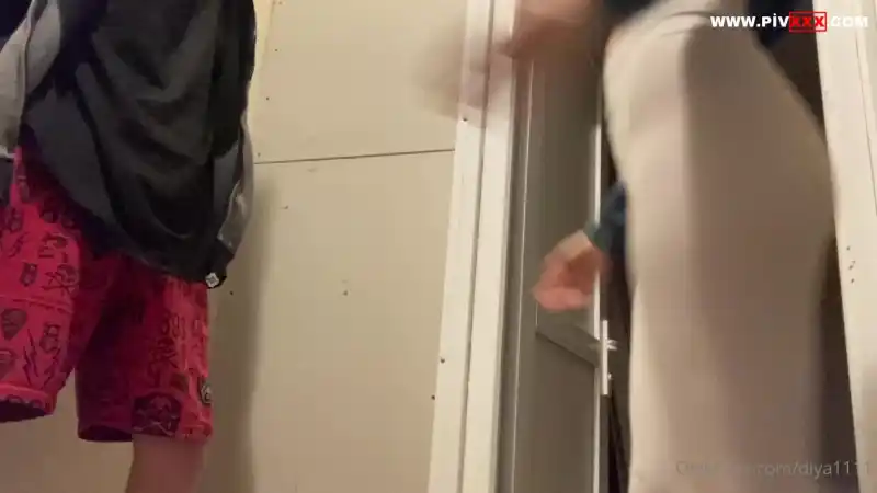 porno türk türbanlı: Ballbusting • sahibe diya 