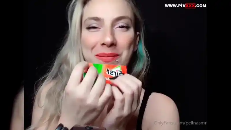Sakız sevenler • pelin asmr - Full İzle türbanlı türk porno
