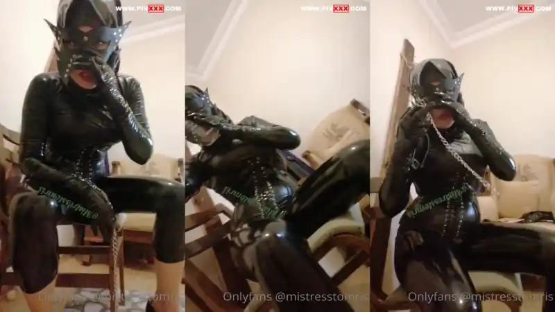 Latex giyimle aşağılama videom • mistress tomris - Türkçe Altyazılı türk porno türbanlı
