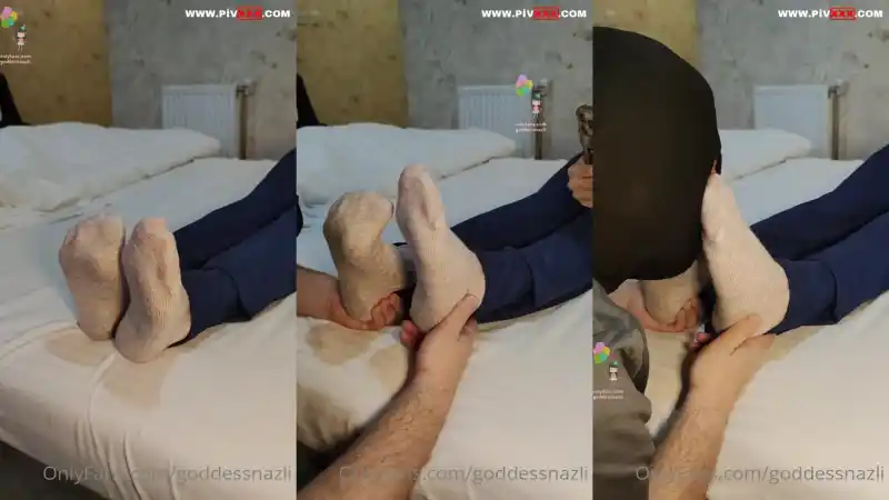 Kokulu çorap sevdasi bi̇r başka • goddess nazlı - HD porno türbanlı türk