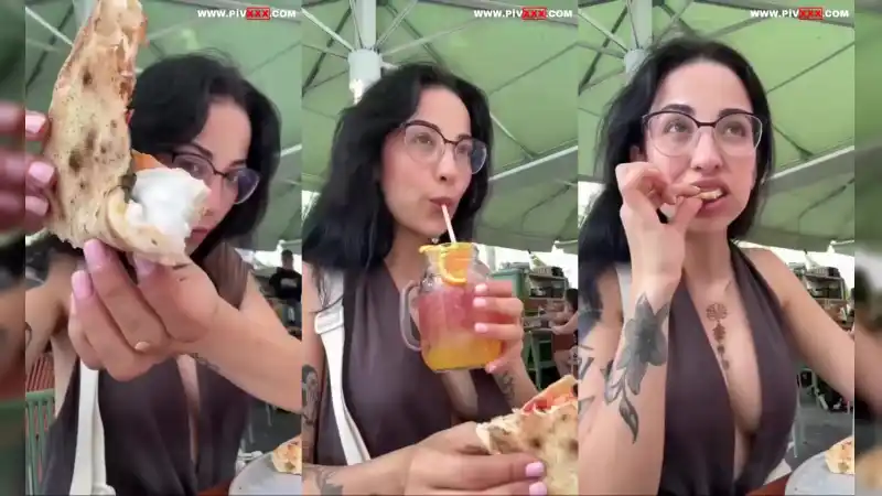 Tiktok buse korkmaz - ifşa nude video - porno türk türbanlı (Full İzle)
