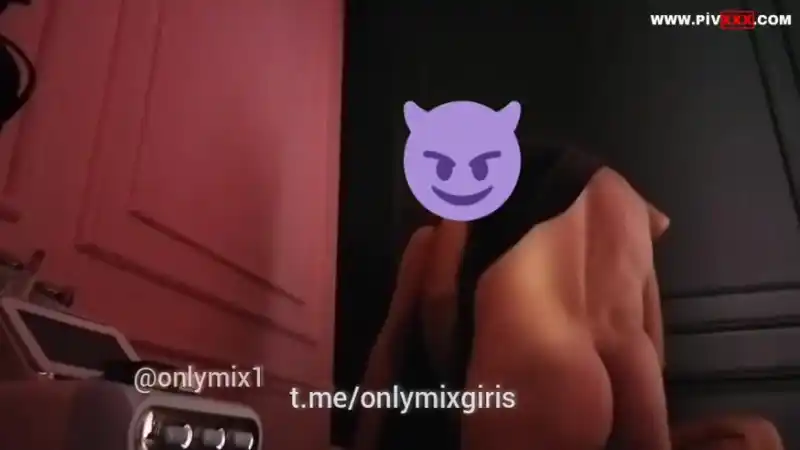 Bal porsuğu sertçe sikip i̇nleterek doyuruyor - türbanlı sex (Yeni 2026)