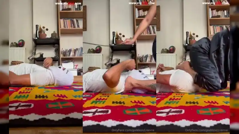 türbanlı porno izle: Popomu kölenin yüzüne sürttürdüm 