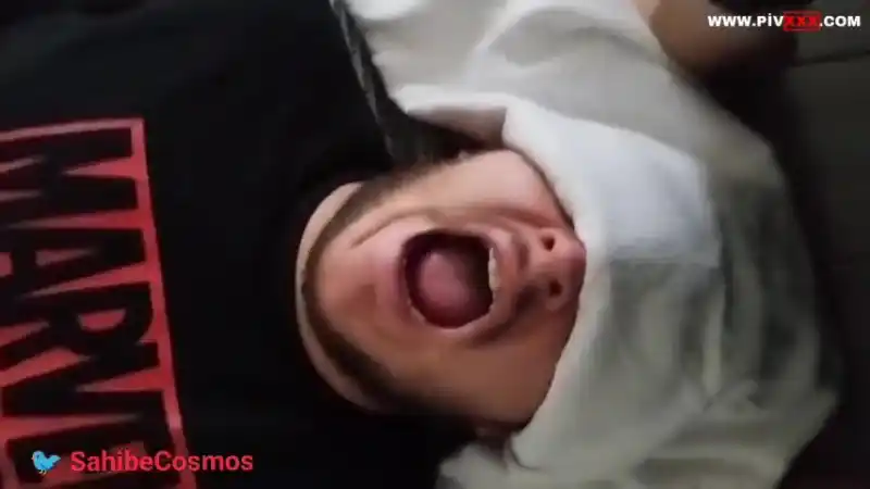 Maymunumu muzla besliyorum - türbanlı porn (Türkçe Altyazılı)