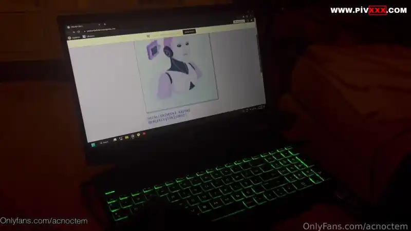sotwe türbanlı: Sevgilim kendisine internette gördüğü sex robotunu alıyor 