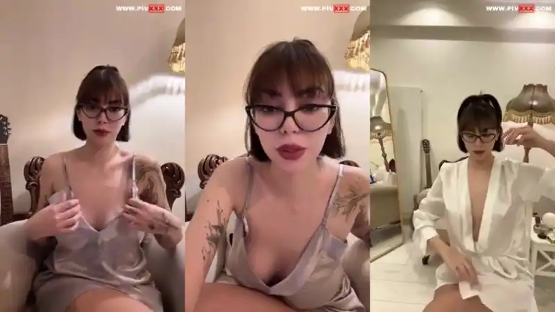 türbanlı türk porno: Şeydanur tunç dövmeli vücuduyla sandalyede azgın pozlar veriyor 