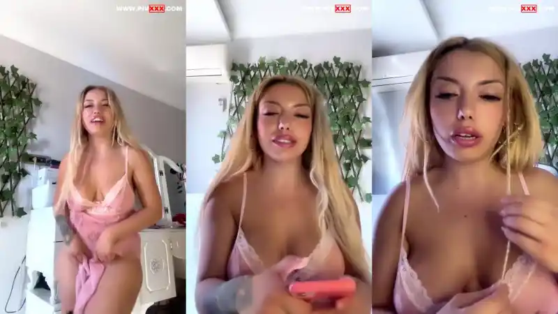 türbanlı twitter: Tango açelya pembe tangasıyla webcamde göğüslerini okşuyor 