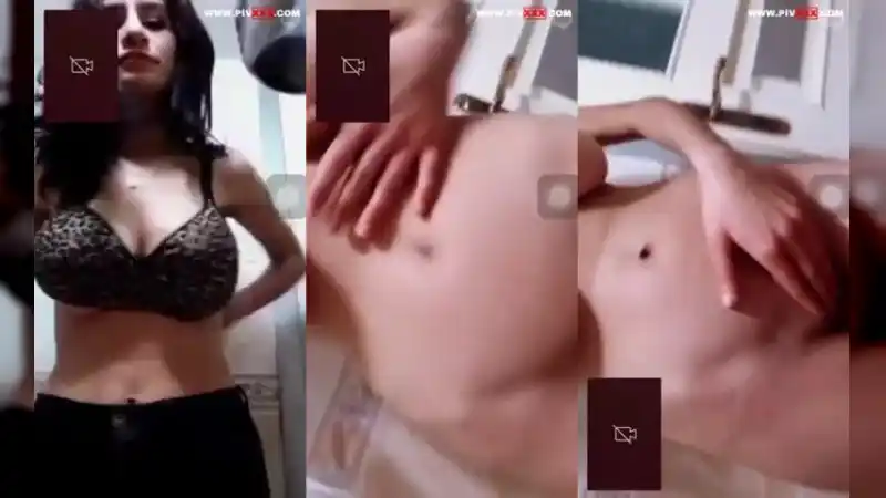 türbanlı nude: Beste burul banyoda amını ovuşturup inliyor 
