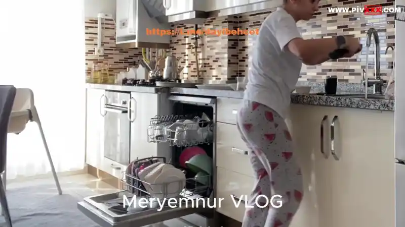 türk ifşa: Meryem nur katıl videoları part (2) 