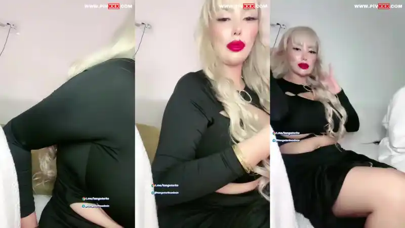 Ilçin karagöz canlıda memelerini çıkarıp okşuyor - HD türbanlı twitter