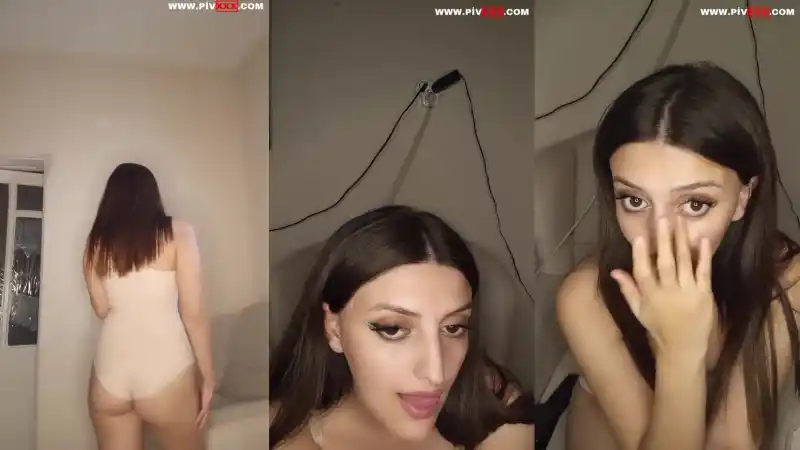 porno türk türbanlı: Ceyda tango webcamde parmaklarını amına sokup inliyor 