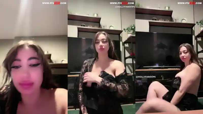 Benpoine tangoda memelerini açıp okşuyor - türbanlı porno izle (Bedava)
