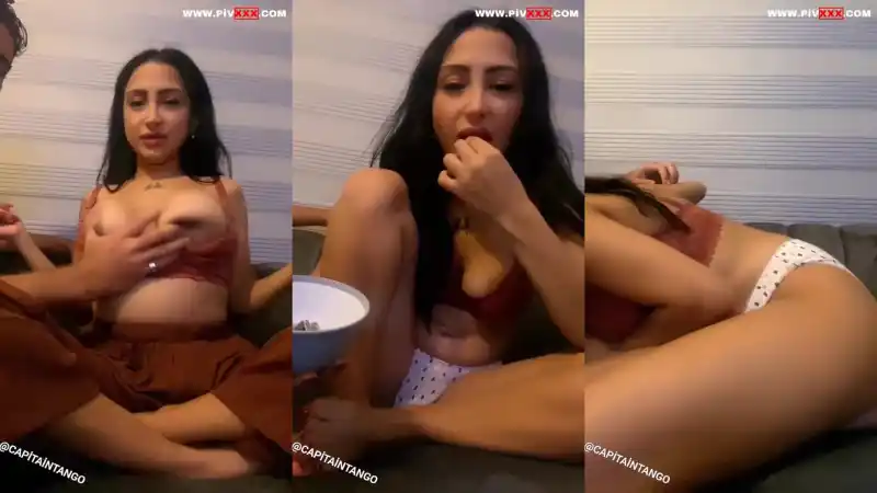 Tango pabirli memelerini sıkıp amını parmaklıyor - Türkçe Altyazılı türbanlı türk porno