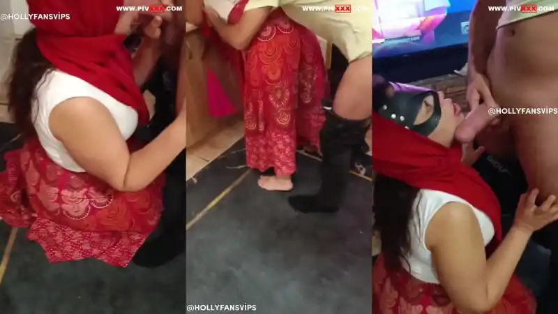 porno türk türbanlı: Azra cuckold maske takıp sakso çekiyor adamın sikini emiyor 