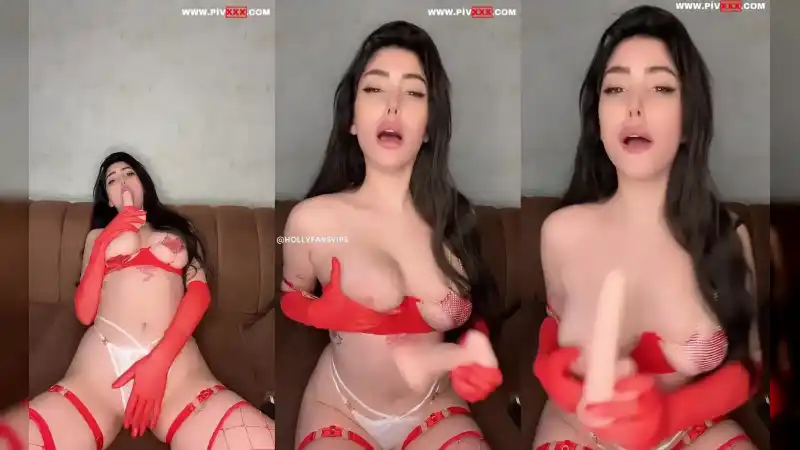 türbanlı sex: Aşkolandın sıla dildosunu yalayıp amını parmaklıyor 