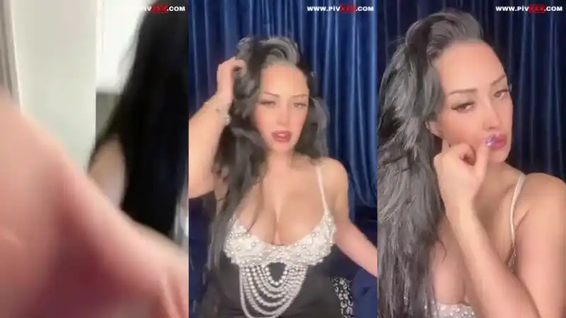 Zemheri tango tangoda iri memelerini gösterip kahve içiyor - HD türbanlı porno izle